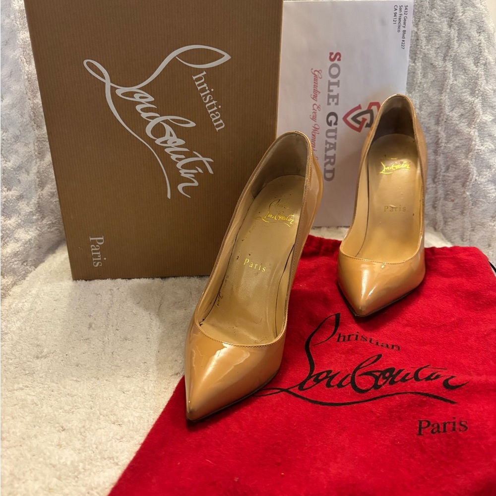 Christian Louboutin Patent Leather Pointed Toe Pumps in Nude Tan